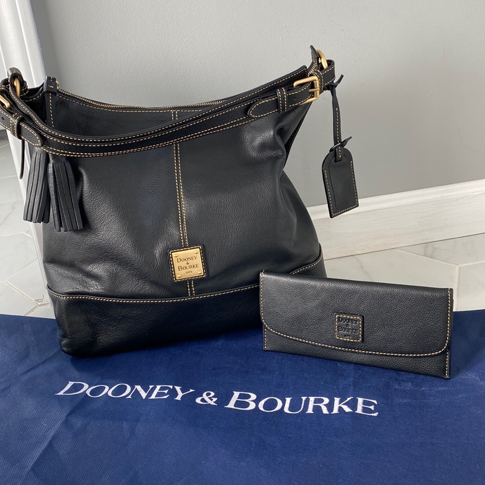 Dooney & Bourke Sophie Hobo bag